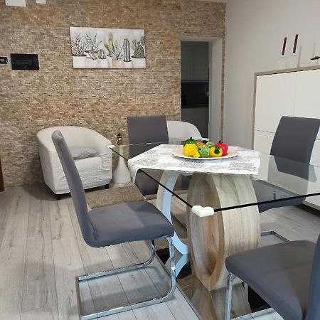 Casavacanzaicolli Villa Pescantina Buitenkant foto