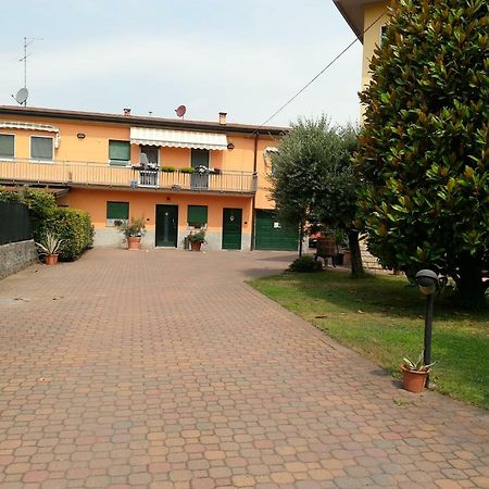 Casavacanzaicolli Villa Pescantina Buitenkant foto