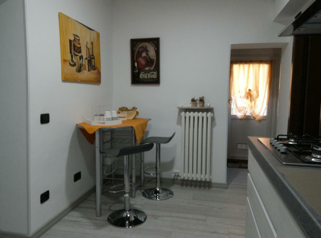 Casavacanzaicolli Villa Pescantina Buitenkant foto